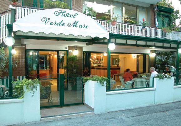 Hotel Verdemare Rimini Bagian luar foto