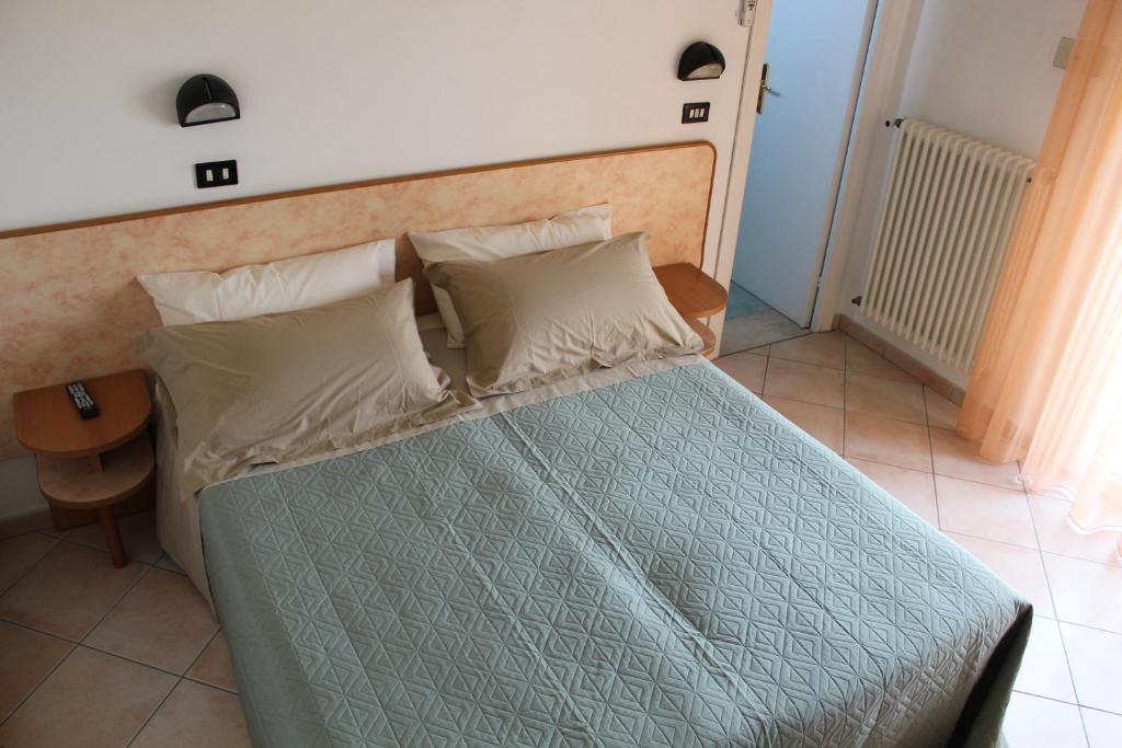 Hotel Verdemare Rimini Ruang foto